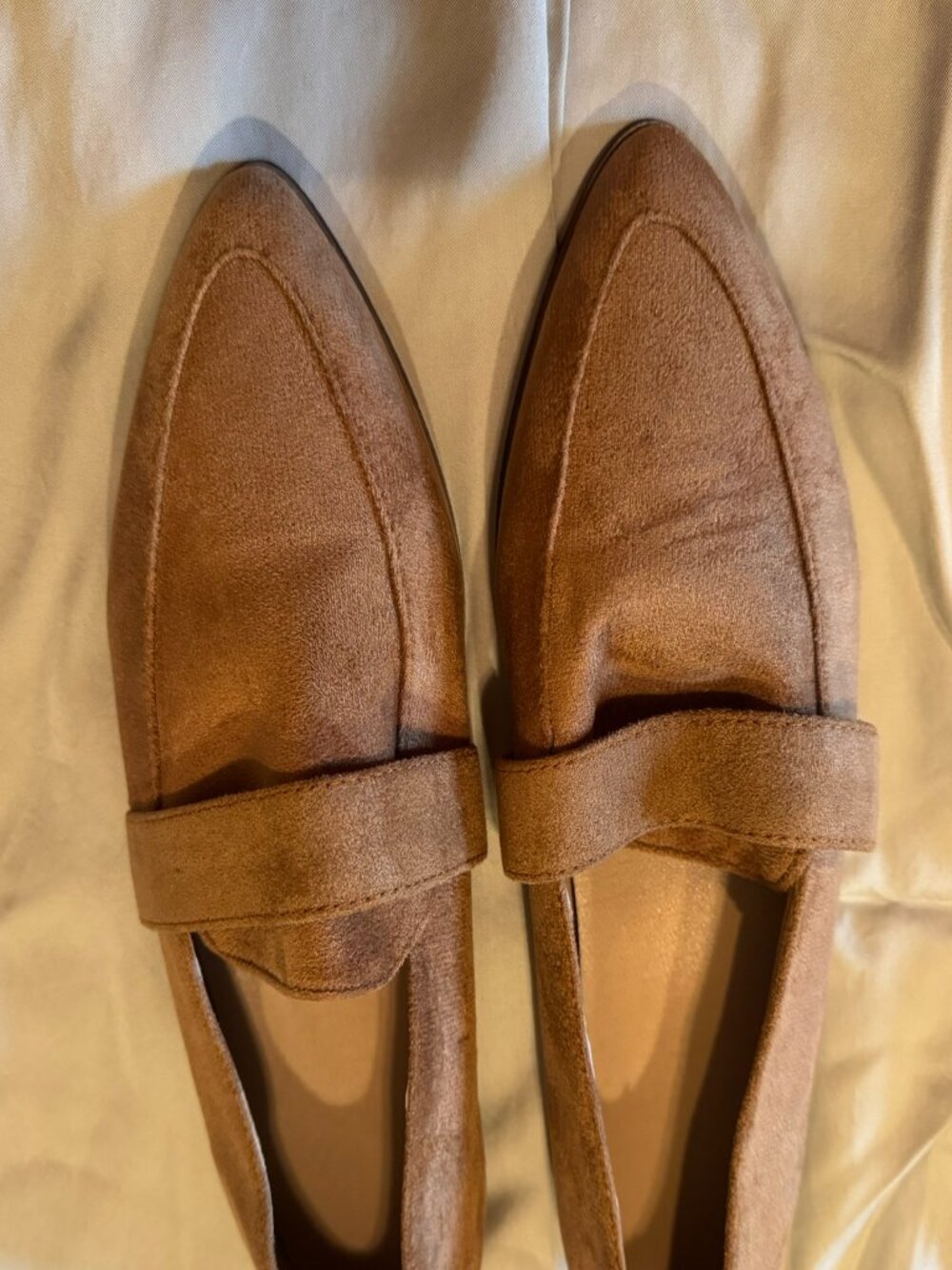 Helen | Orthopedic Soft Suede Loafers size 39 in tan Brand New